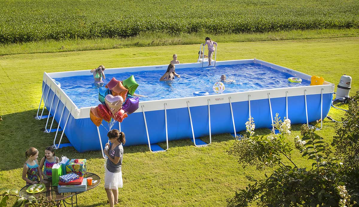 superpool_yard
